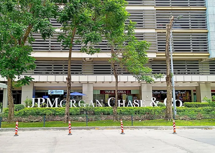 3124t5 Avida Riala It Park Newly Furnished 50 Smart Tv Apartment
